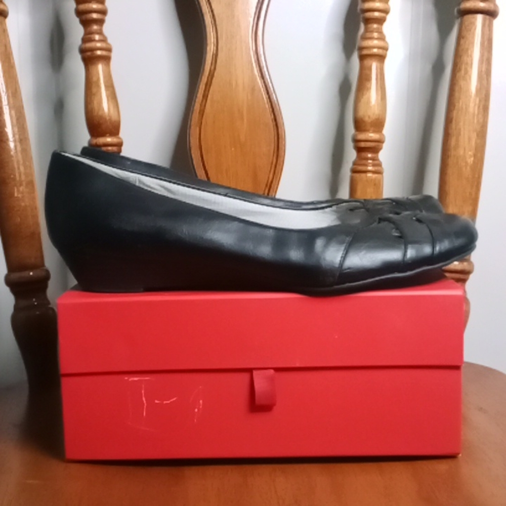 Dress Shoes (Flats)